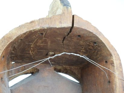 SONGYE - Democratic Republic of Congo.

Wooden...