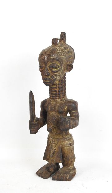 LULUA - Congo. Statue d'ancêtre vêtue d'un...