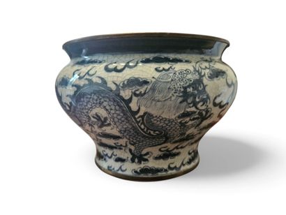 CHINA, late 19th, early 20th century.
Blue...