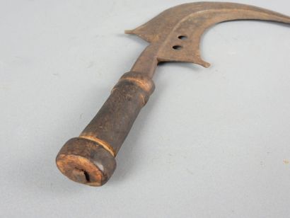 Sickle-type weapon, MANGBETU, Democratic...