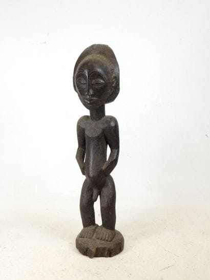 Statue in highly patinated wood, HEMBA, Democratic...