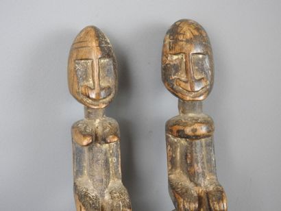 Dogon Mali lock box. Carved wood with patina....