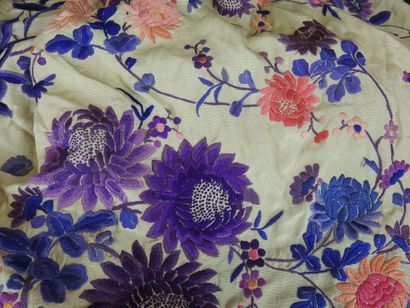 INDOCHINA: Silk stole embroidered with polychrome...