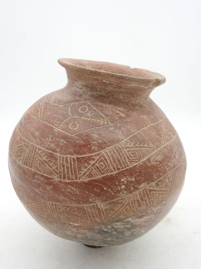 ECUADOR (?): Terracotta short-necked ball...