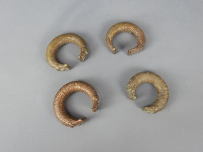 FOUR BRACELETS. D. 5cm