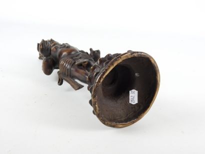 INDE : Divinité. Sculpture en bronze. H....