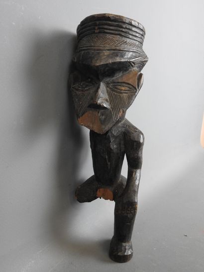 KUBA, RD CONGO. Laminated bowl. H. 27 cm....