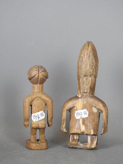 EWE, TOGO. Two figures of Venavi twins. H....