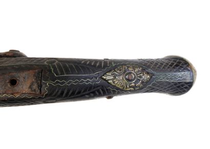 ARMES à FEU. Pistolet à silex à monture en...