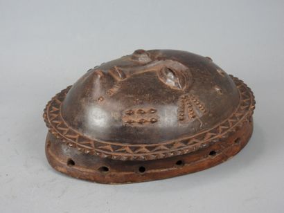 BAOULE, Ivory Coast. Hardwood, dark patina....