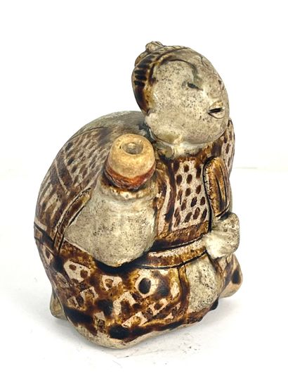 THAILAND: Stoneware figure. 15th century....