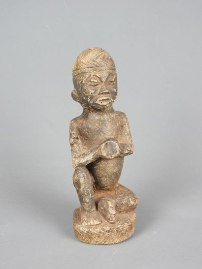 BAKONGO, République Démocratique du Congo.

Ancienne...