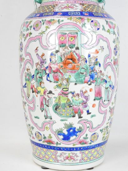 CHINA: Large porcelain baluster vase with...