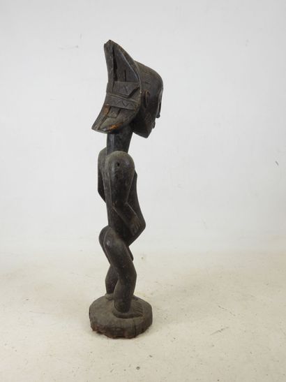 Statue in highly patinated wood, HEMBA, Democratic...