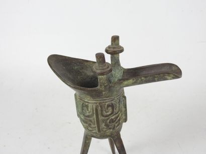 CHINE : Vase à vin dit 