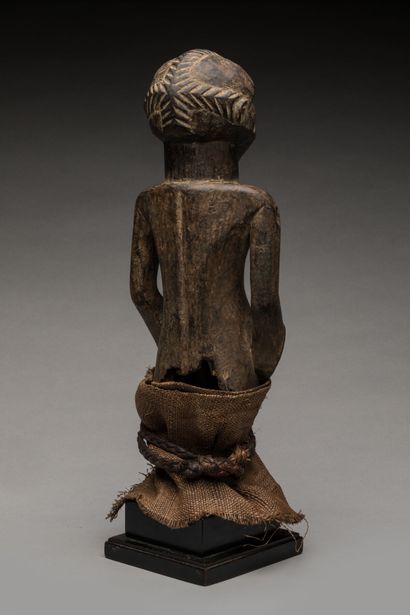 HEMBA, Democratic Republic of the Congo.
Hardwood,...
