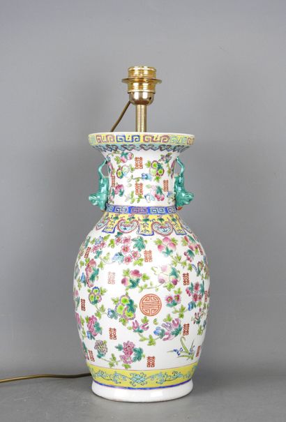 CHINA. Porcelain baluster lamp decorated...