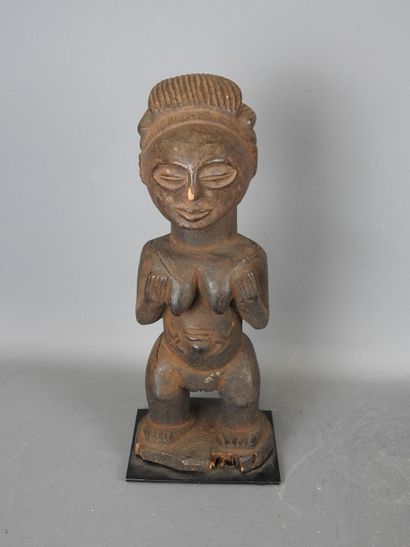LUBA, République Démocratique du Congo.
Bois...