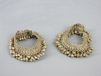 INDIA: Two bracelets. D. approx. 7 cm.