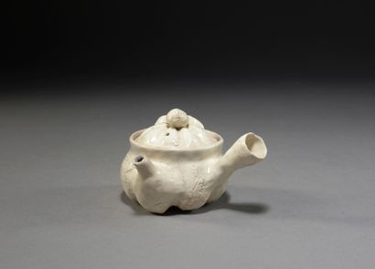 JAPAN.
Kyusu