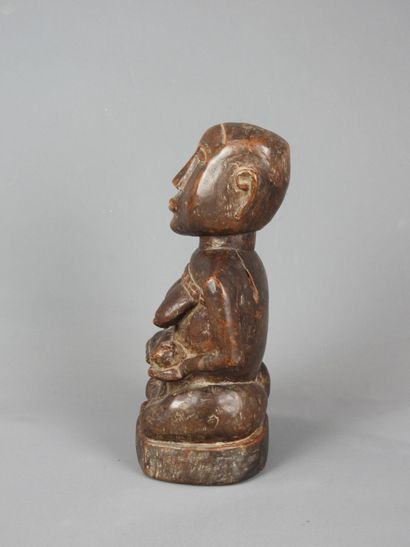 BAKONGO, Democratic Republic of Congo.

Hardwood...