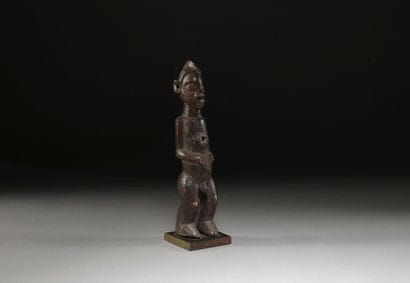 YAKA, Democratic Republic of the Congo.
Hardwood,...