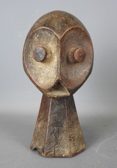 BEMBE, République Démocratique du Congo.
Bois,...