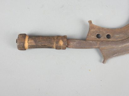 Sickle-type weapon, MANGBETU, Democratic...