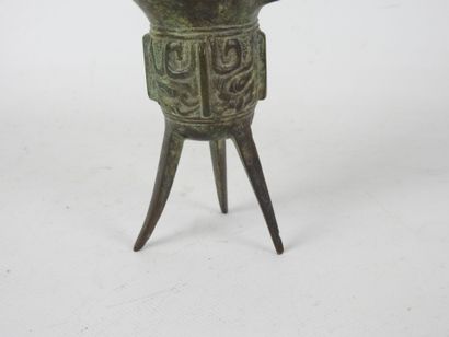 CHINE : Vase à vin dit 