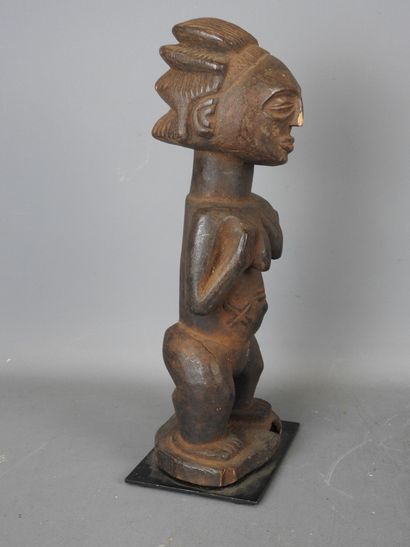 LUBA, République Démocratique du Congo.
Bois...