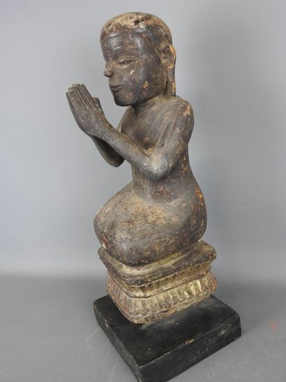 LAOS
Buddha figure in prayer position. Patinated...