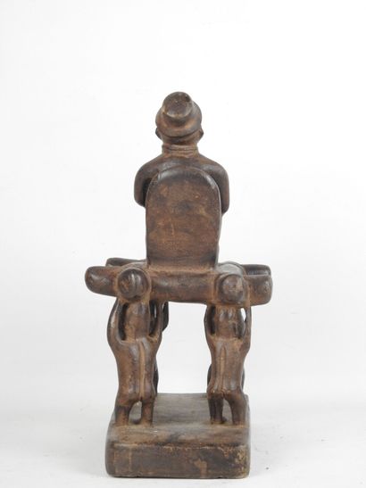 CONGO. Statue 
