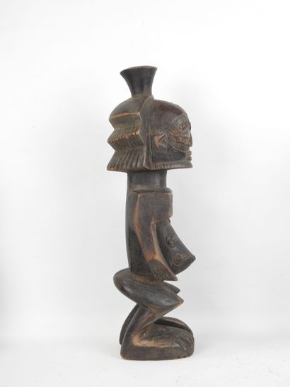 CONGO - Culture HEMBA. Statue d'un homme...