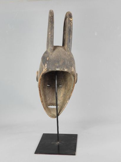Nigerian mask. Base. H. 60 cm.