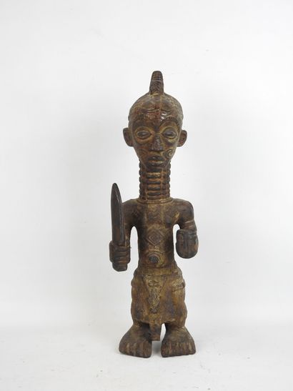 LULUA - Congo. Statue d'ancêtre vêtue d'un...