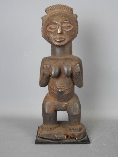 LUBA, République Démocratique du Congo.
Bois...