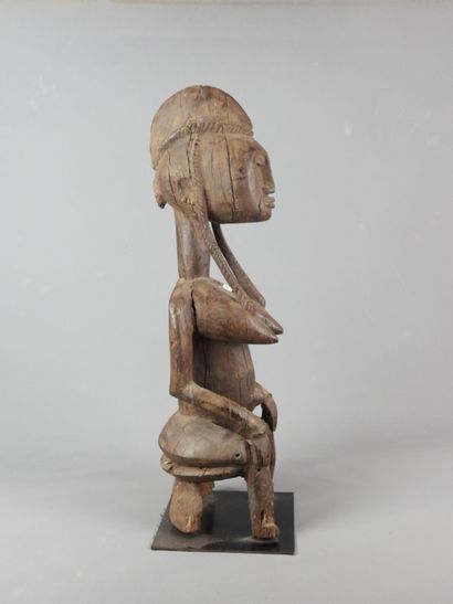 BAMANA, Mali.

Hardwood, dark patina.

Statue...