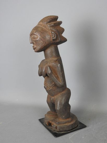LUBA, République Démocratique du Congo.
Bois...