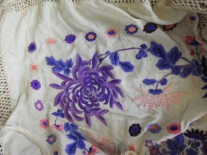 INDOCHINA: Silk stole embroidered with polychrome...