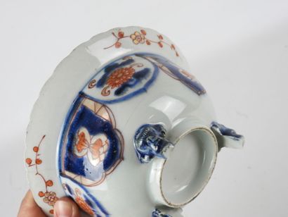 JAPAN: Porcelain stoneware bowl with blue,...