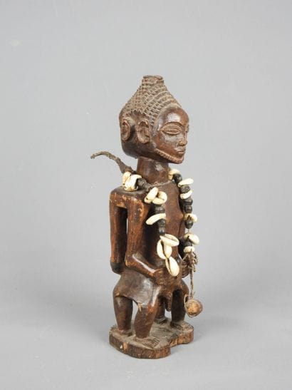 LUBA, République Démocratique du Congo.

Bois,...