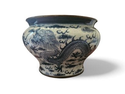 CHINA, late 19th, early 20th century.
Blue...