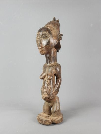 Statue of a standing female ancestor, LUBA/HEMBA,...