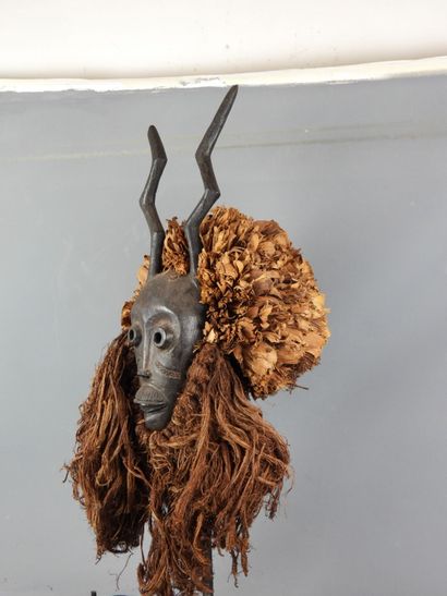 AFRICA. Dance mask with face surmounted by...