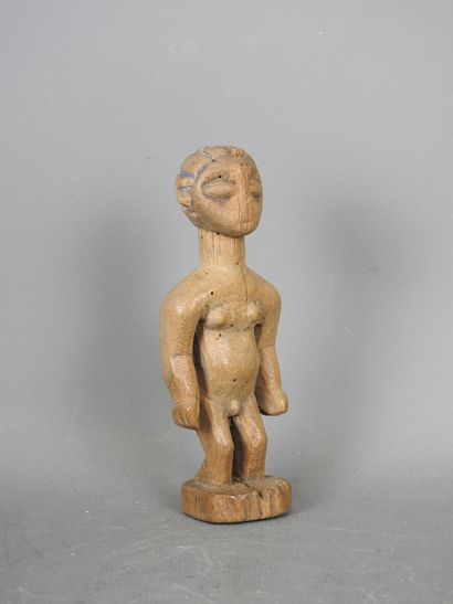 EWE, TOGO. Two figures of Venavi twins. H....