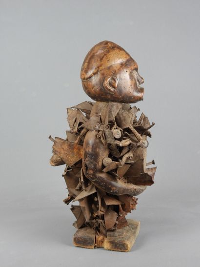 SBAKONGO, République Démocratique du Congo.

Bois,...