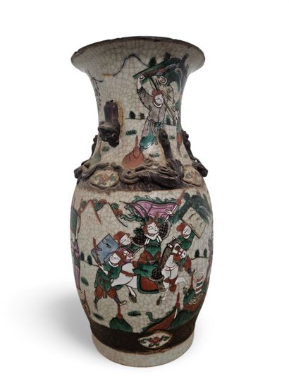 CHINA, Nanjing, late 19th, early 20th century.
Polychrome...