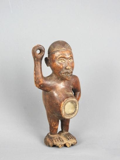 VILI, Kongo, République Démocratique du Congo.

Bois,...