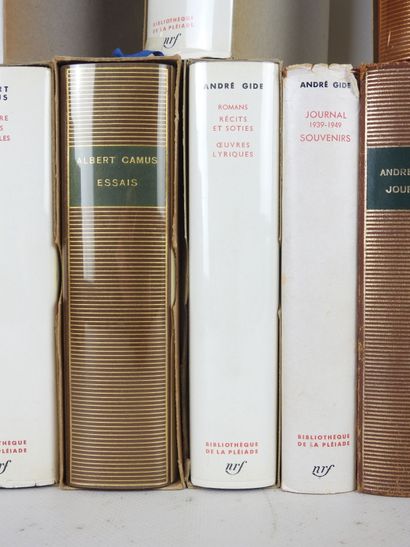 [PLEIADES]. 13 volumes divers dont Antoine...