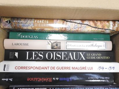 [NATURE-GUERRE]. 15 volumes sur les oiseaux,...